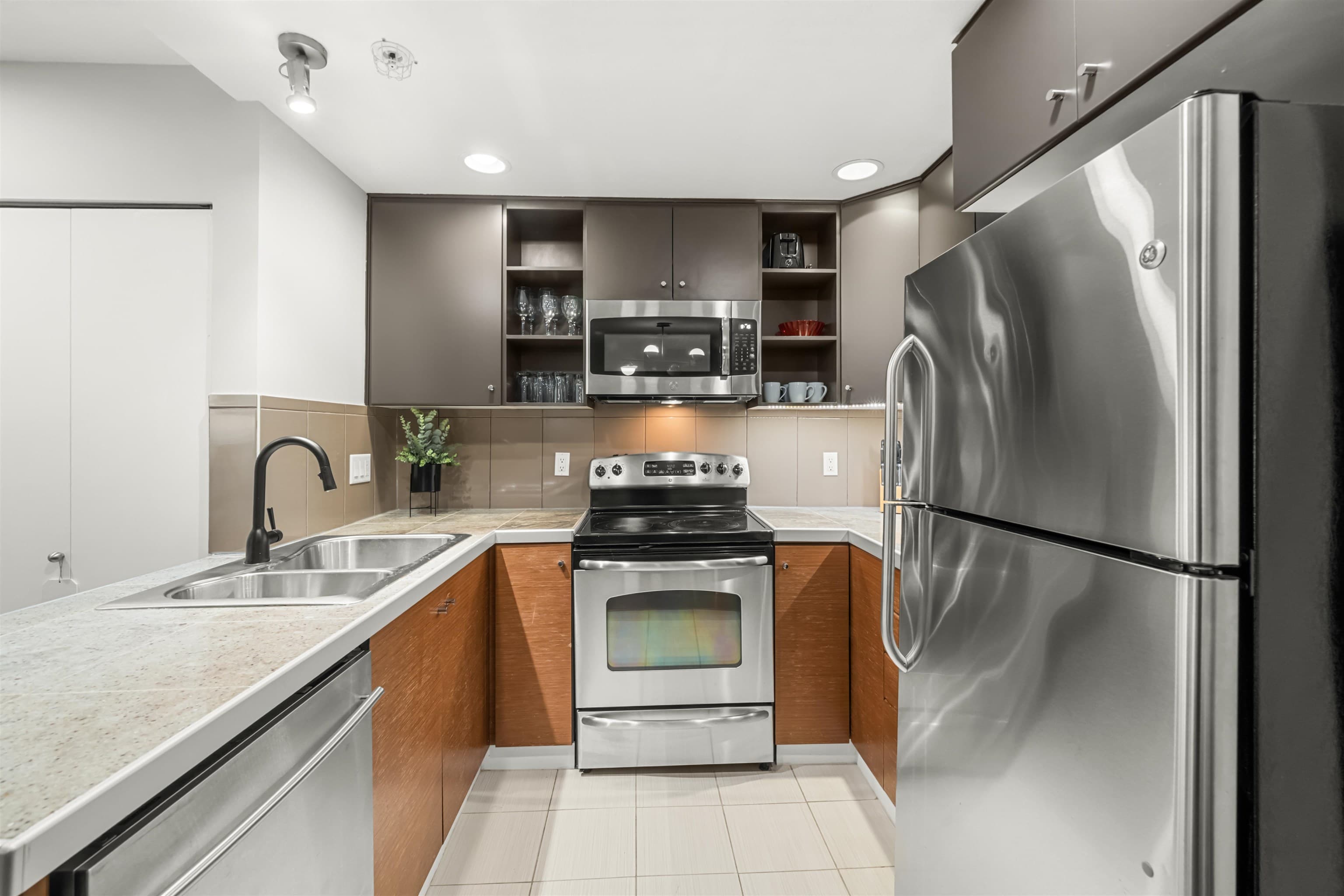 78 - 728 W 14th Street, North Vancouver, V7M 0A8 — photo 4