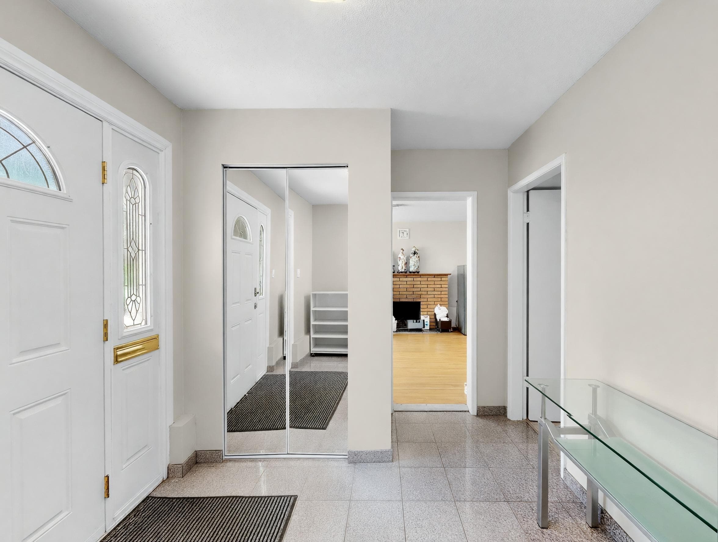 245 W 63rd Avenue, Vancouver, V5X 2H9 — photo 3