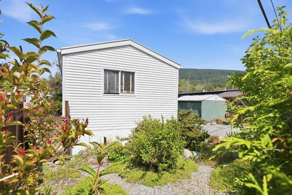 7 - 1413 Sunshine Coast Highway, Gibsons