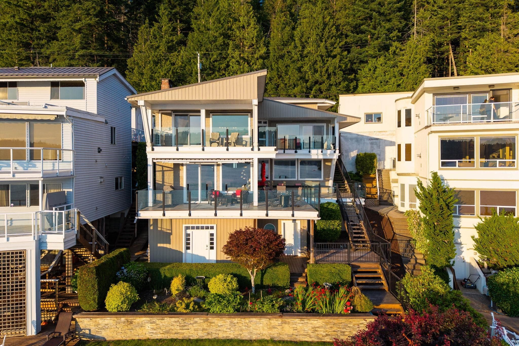 4695 Belcarra Bay Road, Belcarra, V3H 4P6 — photo 5