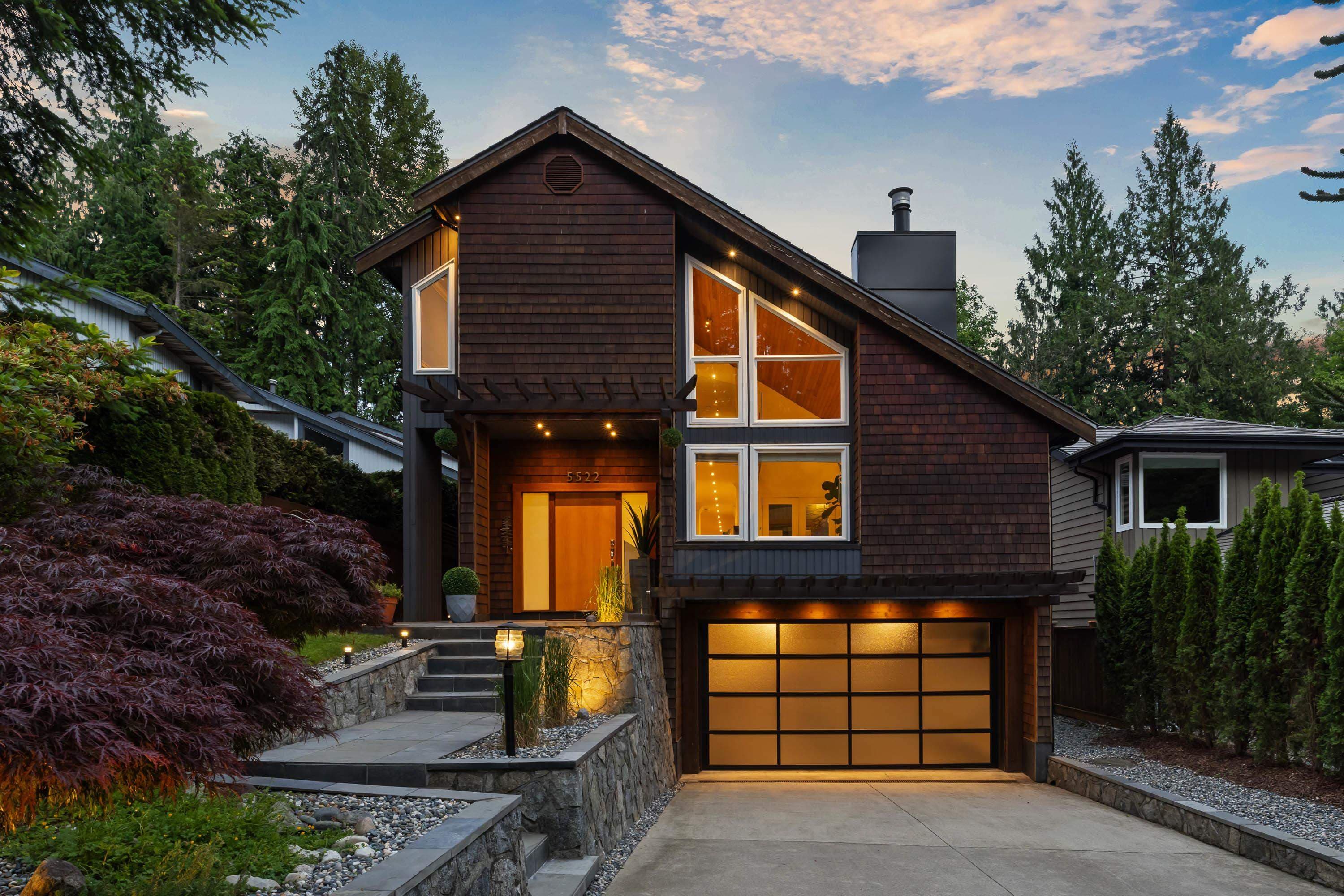 5522 Deerhorn Lane, North Vancouver, V7R 4S6 — photo 1