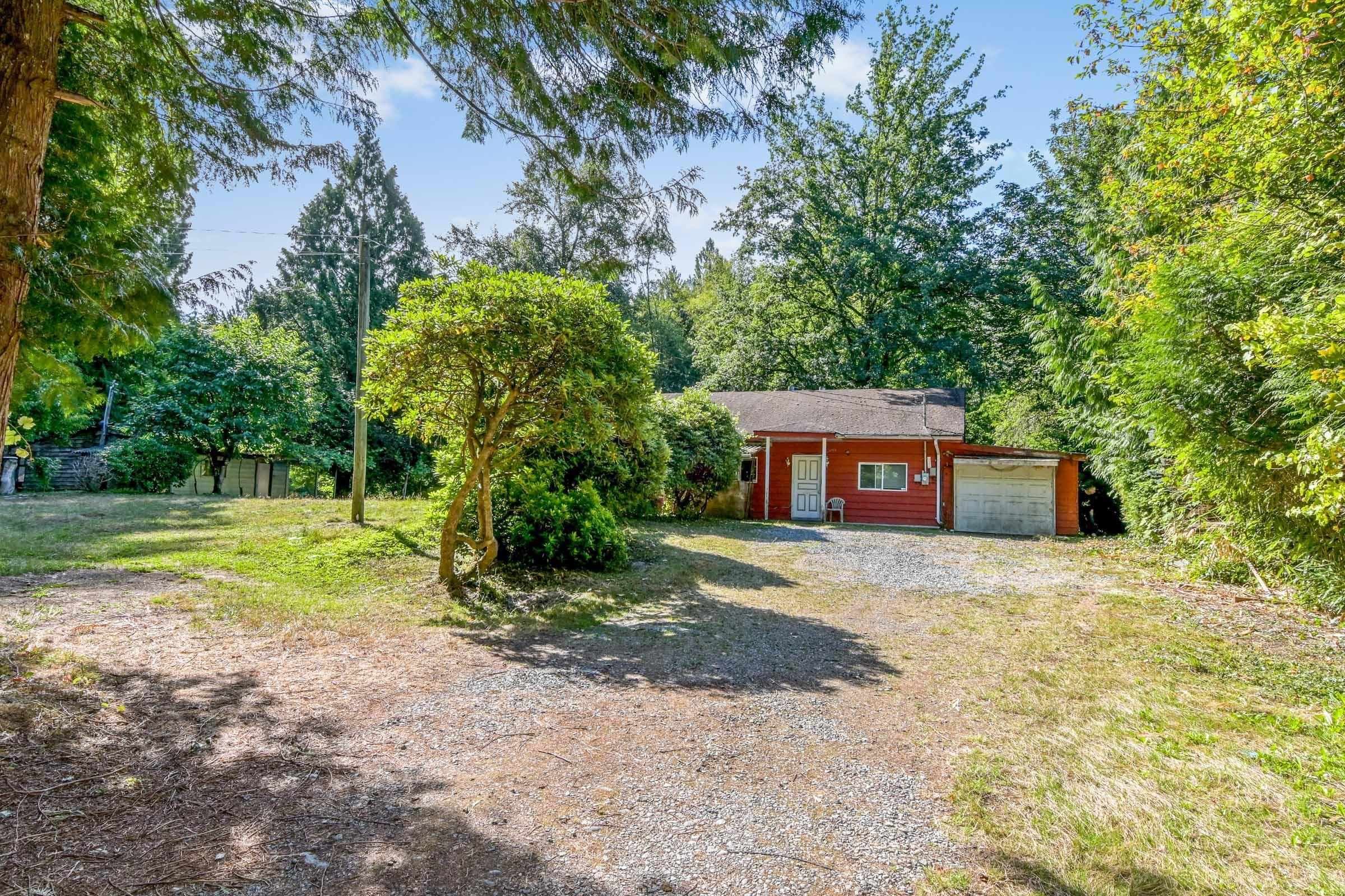 25742 116 Avenue, Maple Ridge, V4R 1Z6 — photo 1