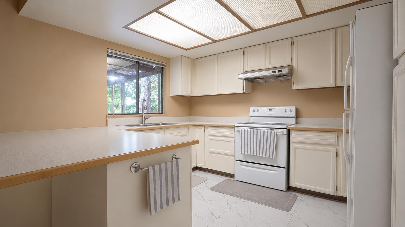 7700 Schaefer Avenue, Richmond, V6Y 2W8 — photo 3