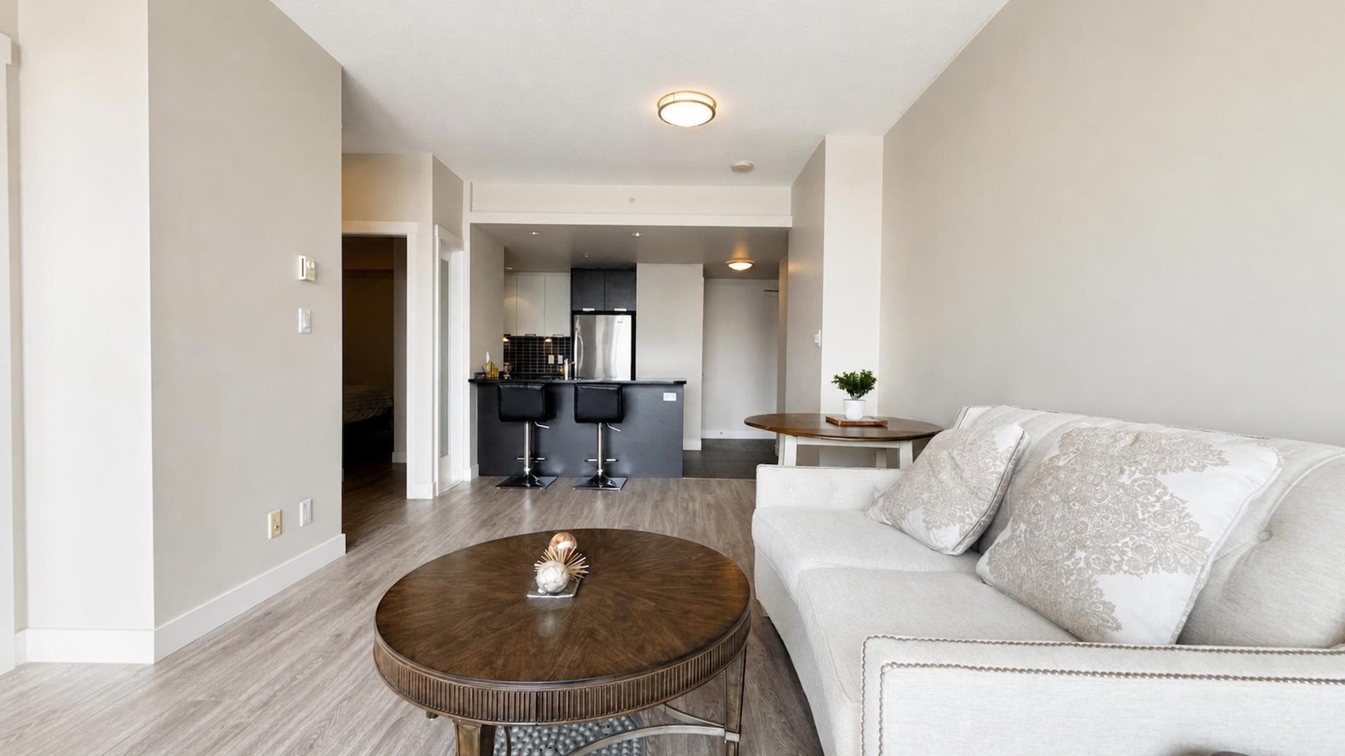 2808 - 2968 Glen Drive, Coquitlam, V3B 0C4 — photo 4
