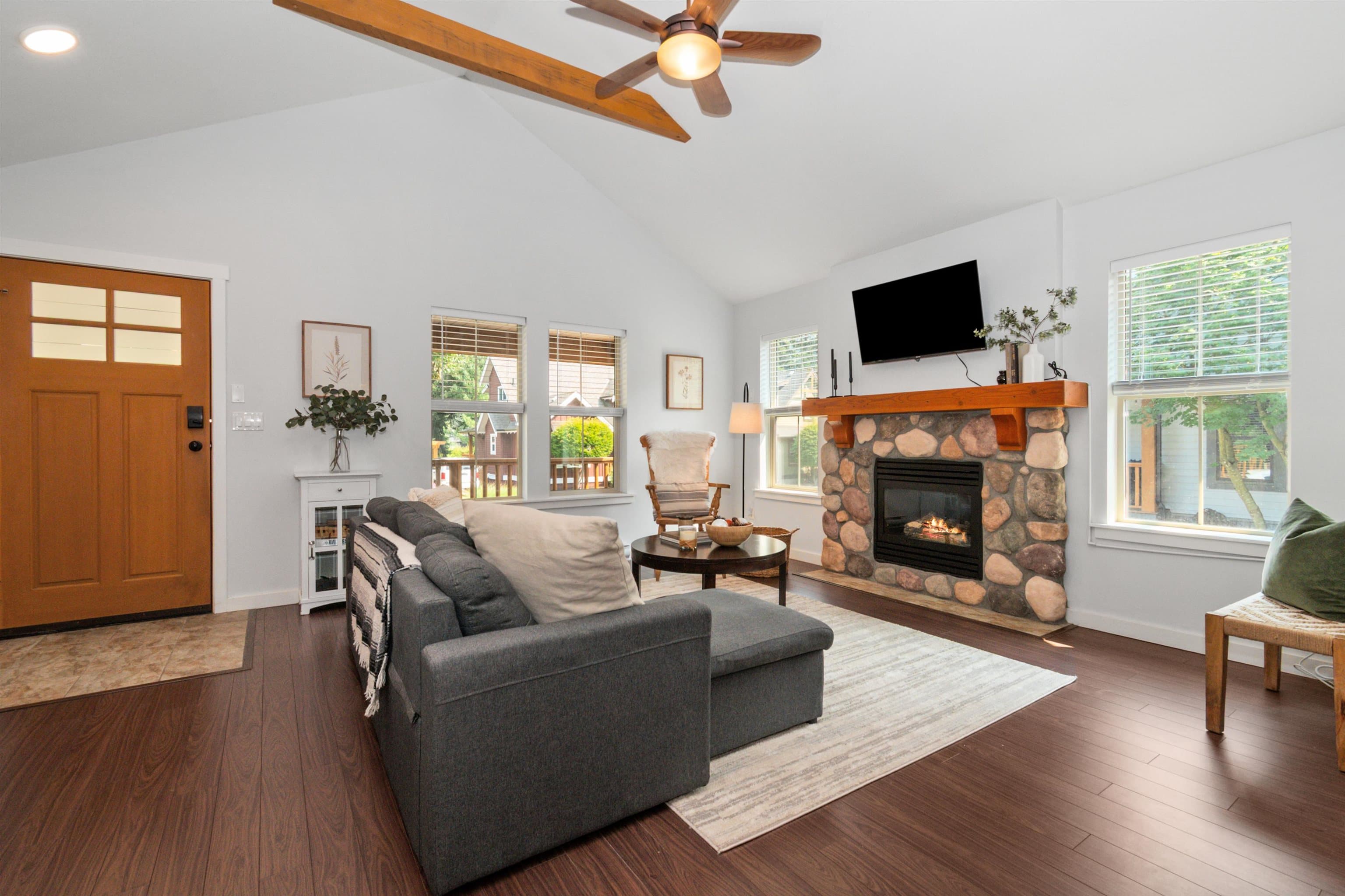 1835 Cherry Tree Lane, Lindell Beach, V2R 0E1 — photo 2