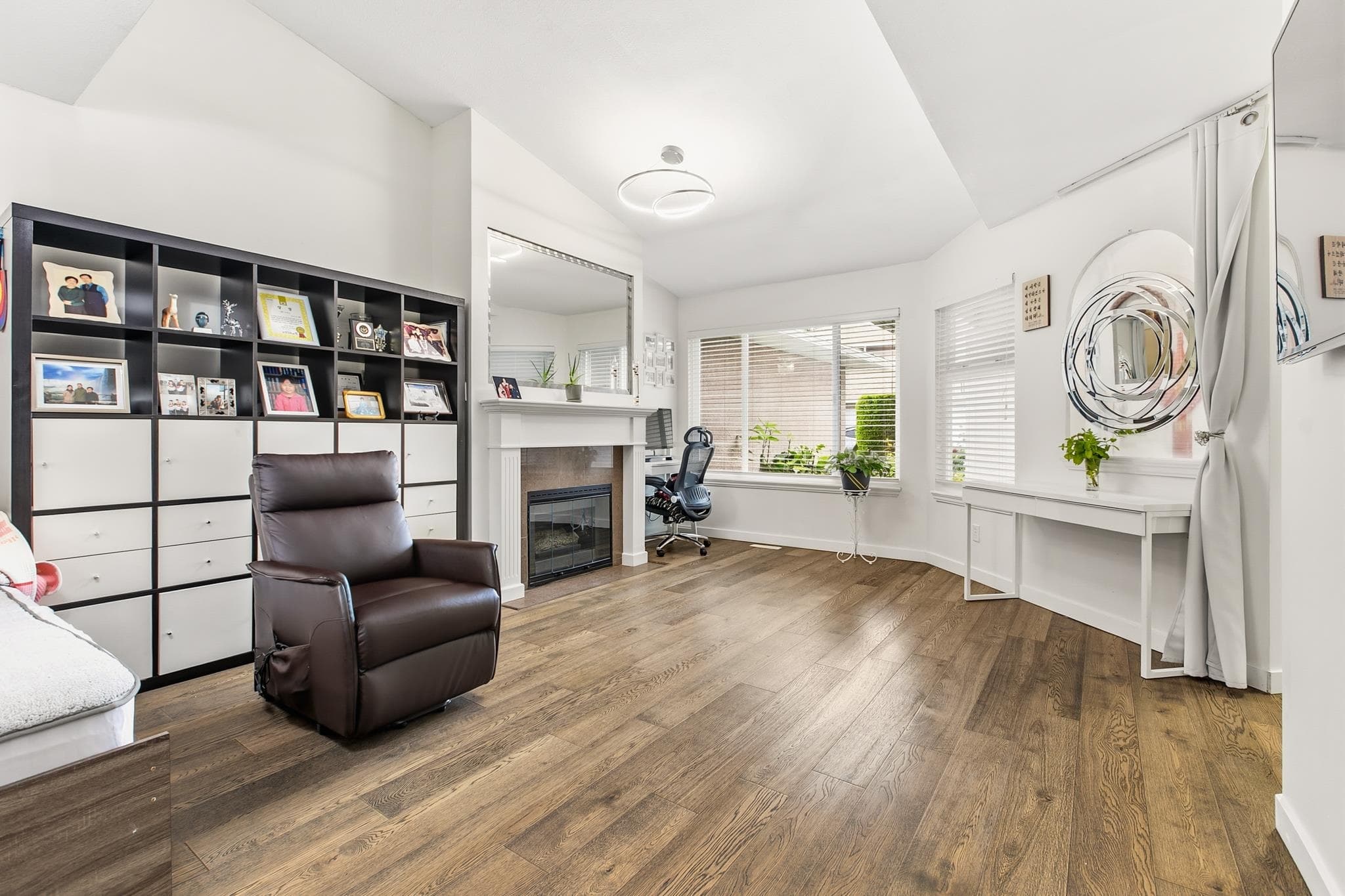 15501 89a Avenue, Surrey, V3R 0Z5 — photo 5