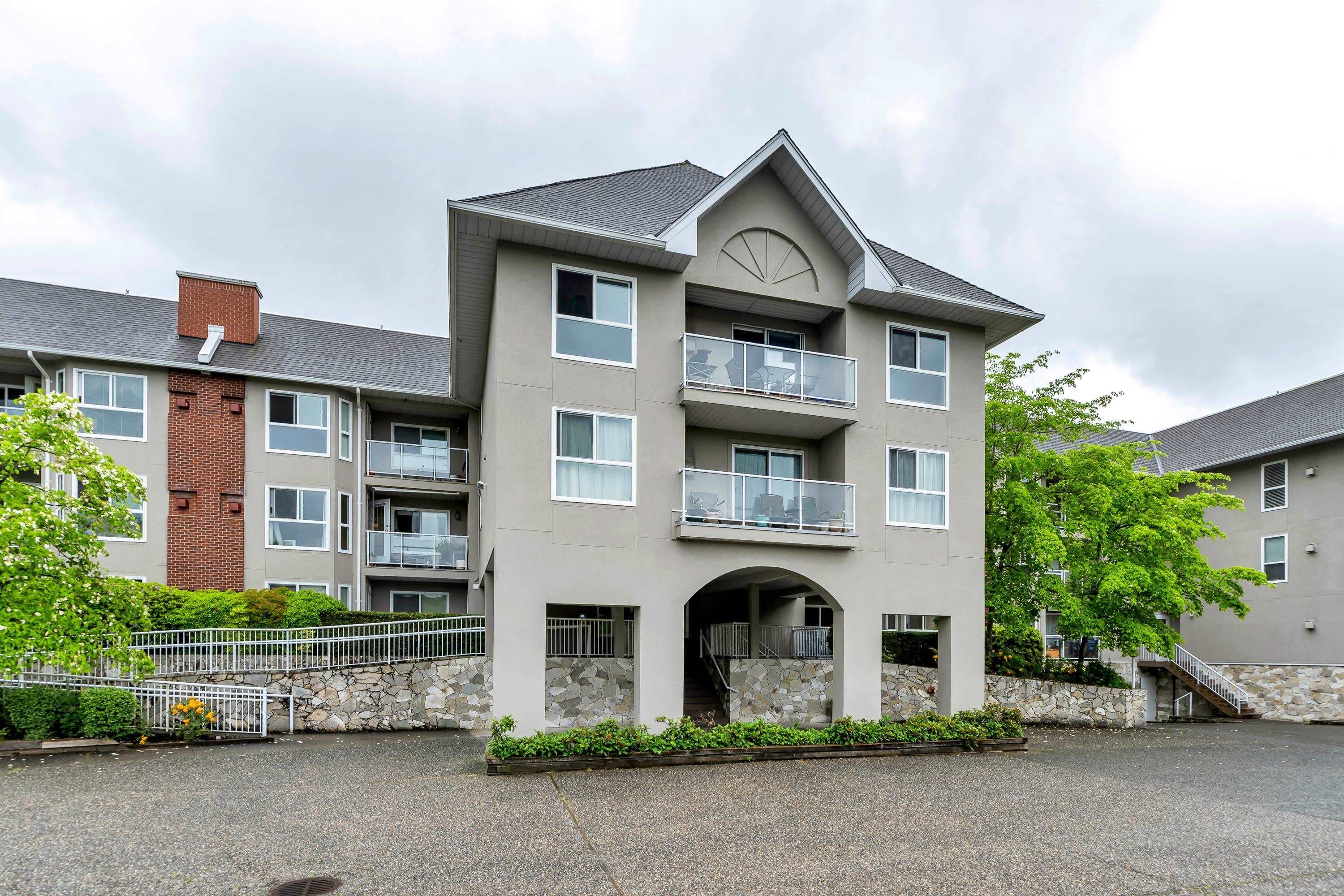 203 - 19835 64 Avenue, Langley, V2Y 1L8 — photo 1