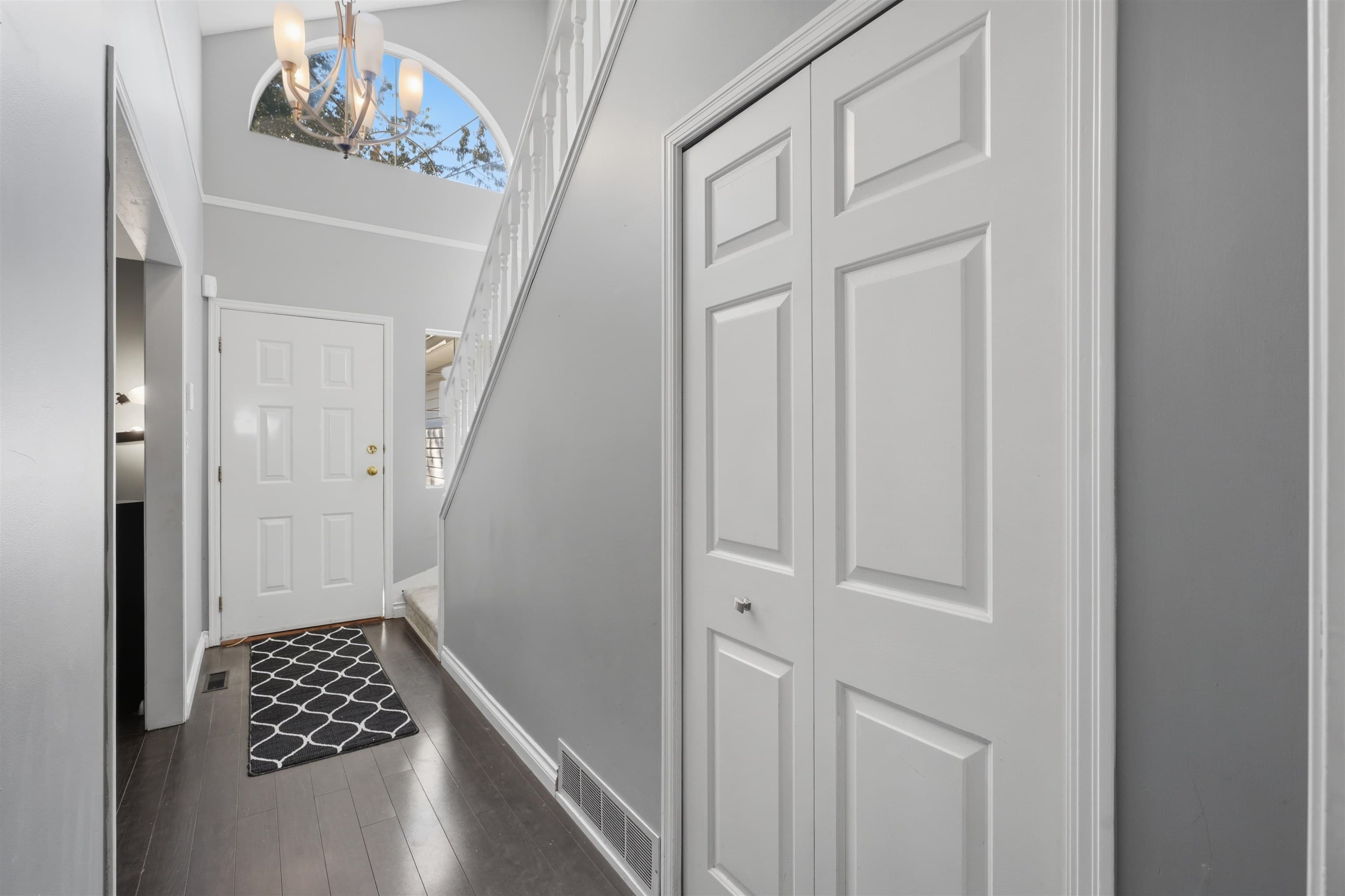 11932 237a Street, Maple Ridge, V4R 1V9 — photo 5