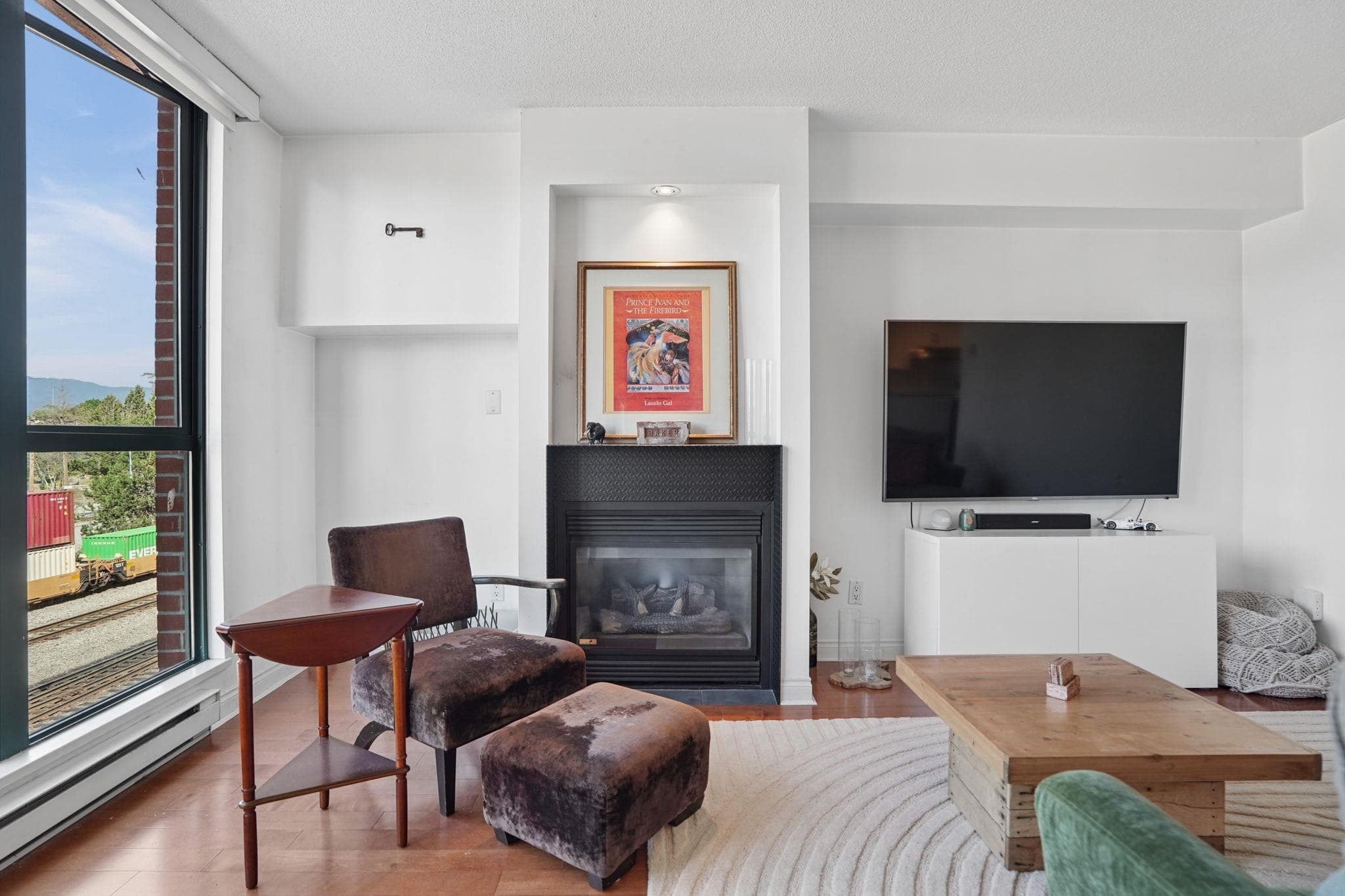 306 - 55 Alexander Street, Vancouver, V6A 1B2 — photo 4