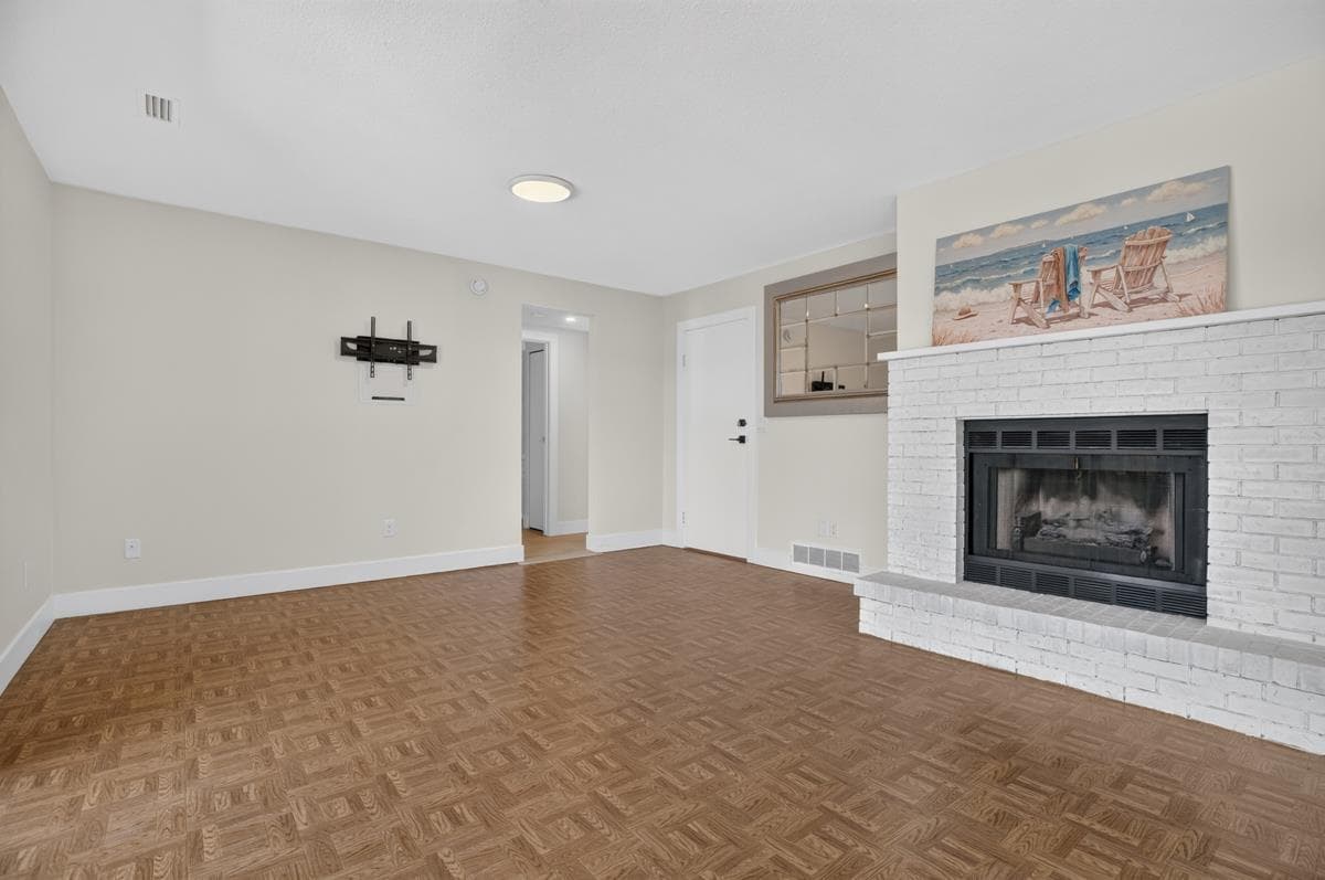 2929 Dollarton Highway (Basement Suite), North Vancouver, V7H 1B1 — photo 5