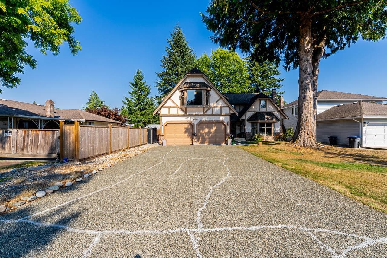 9884 158a Street, Surrey, V4N 2A5 — photo 1