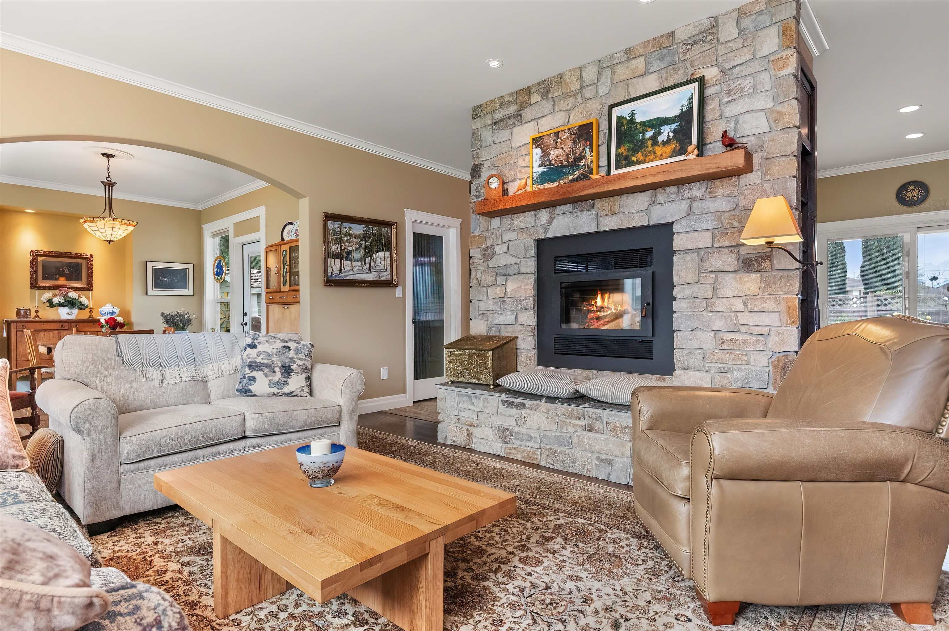 380 Dewdney Avenue, Hope, V0X 1L0 — photo 5