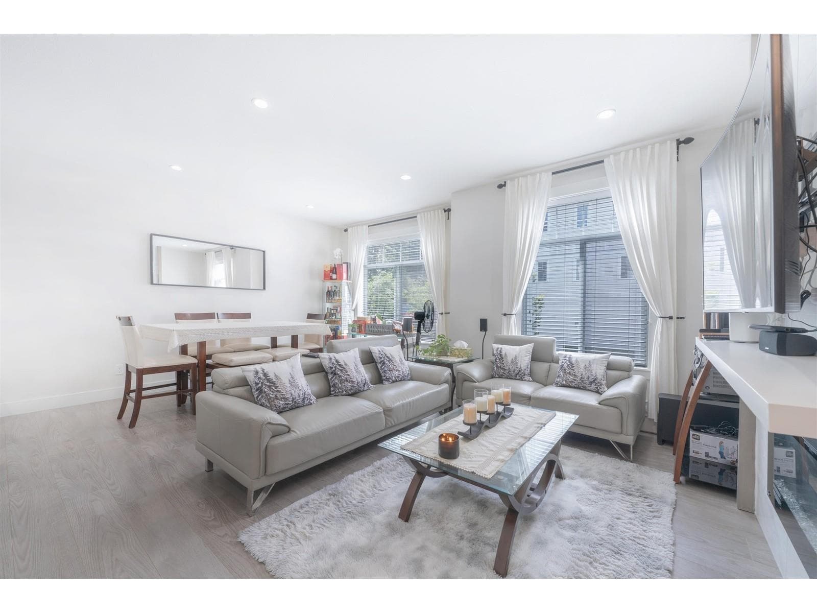 2 - 11267 133 Street, Surrey