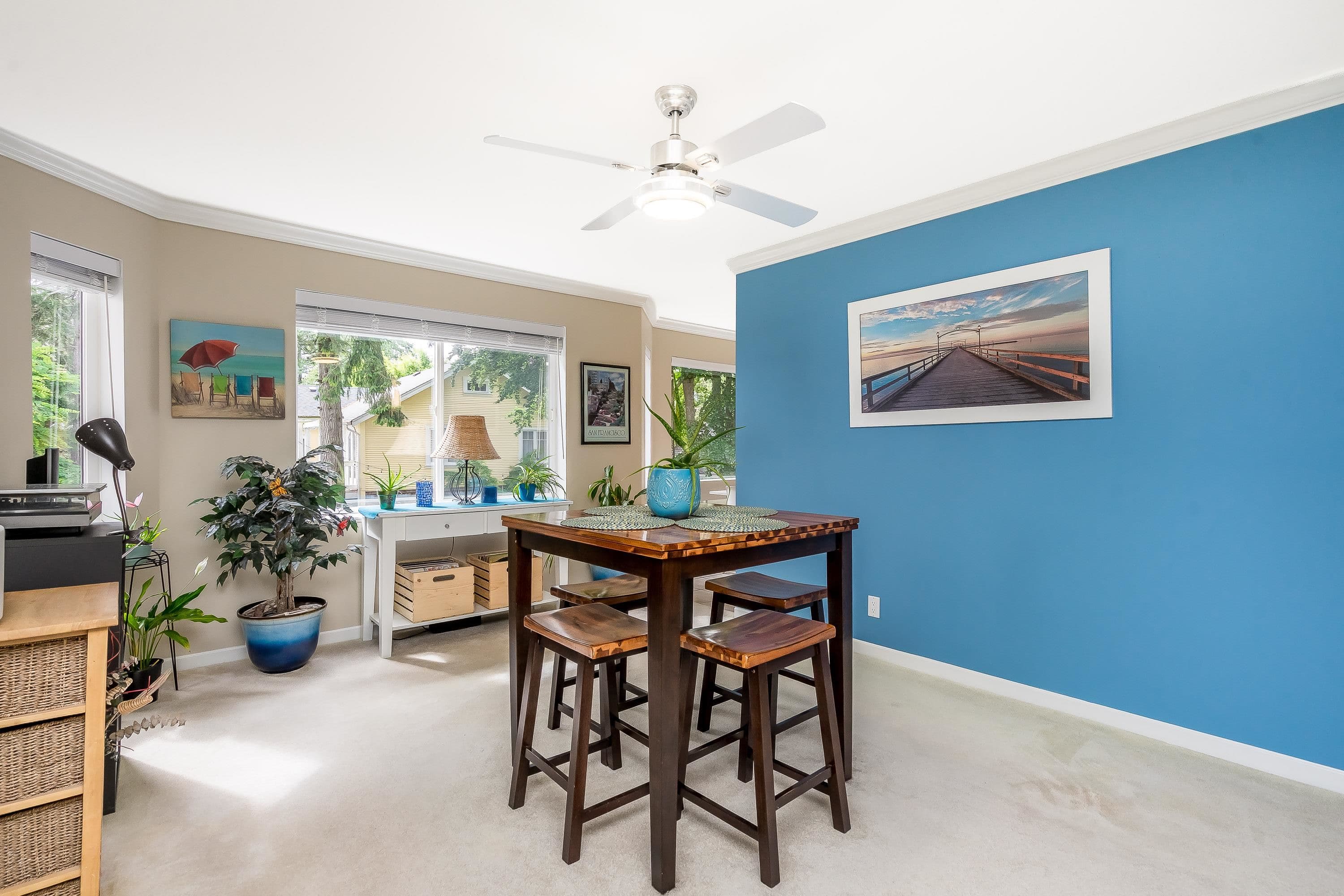201 - 14934 Thrift Avenue, White Rock, V4B 2J9 — photo 4
