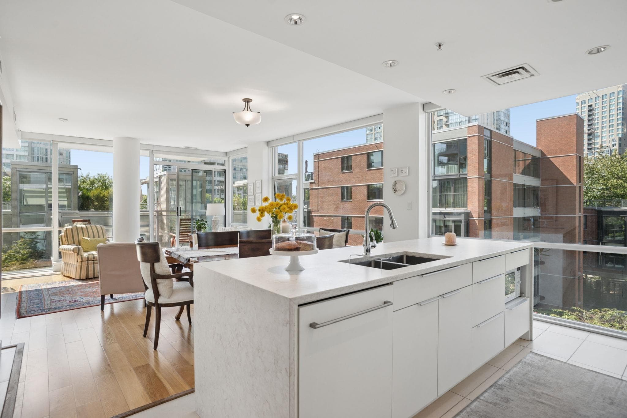 405 - 1455 Howe Street, Vancouver, V6Z 1C2 — photo 2