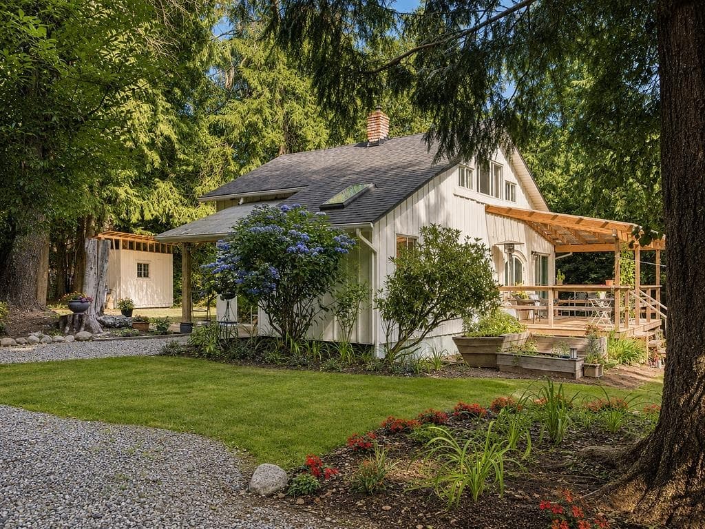 3131 Beach Avenue, Roberts Creek, V0N 2W2 — photo 5