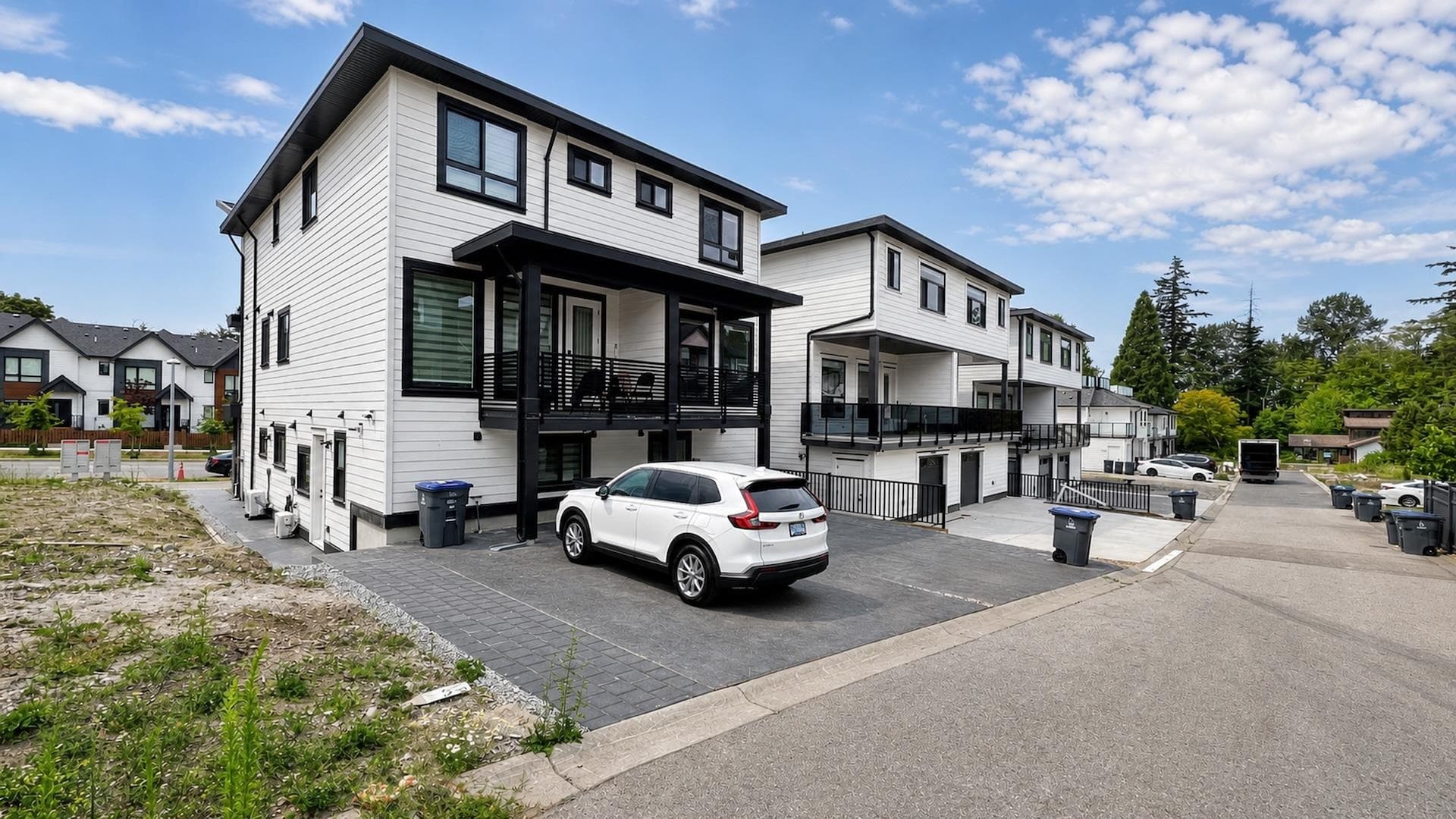 16521 20 Avenue, Surrey, V3Z 0X6 — photo 2