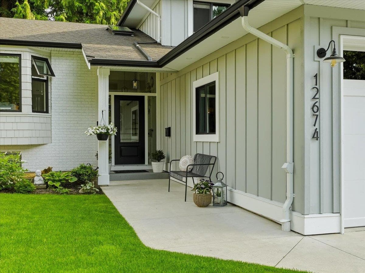 12674 19 Avenue, Surrey, V4A 5T7 — photo 3
