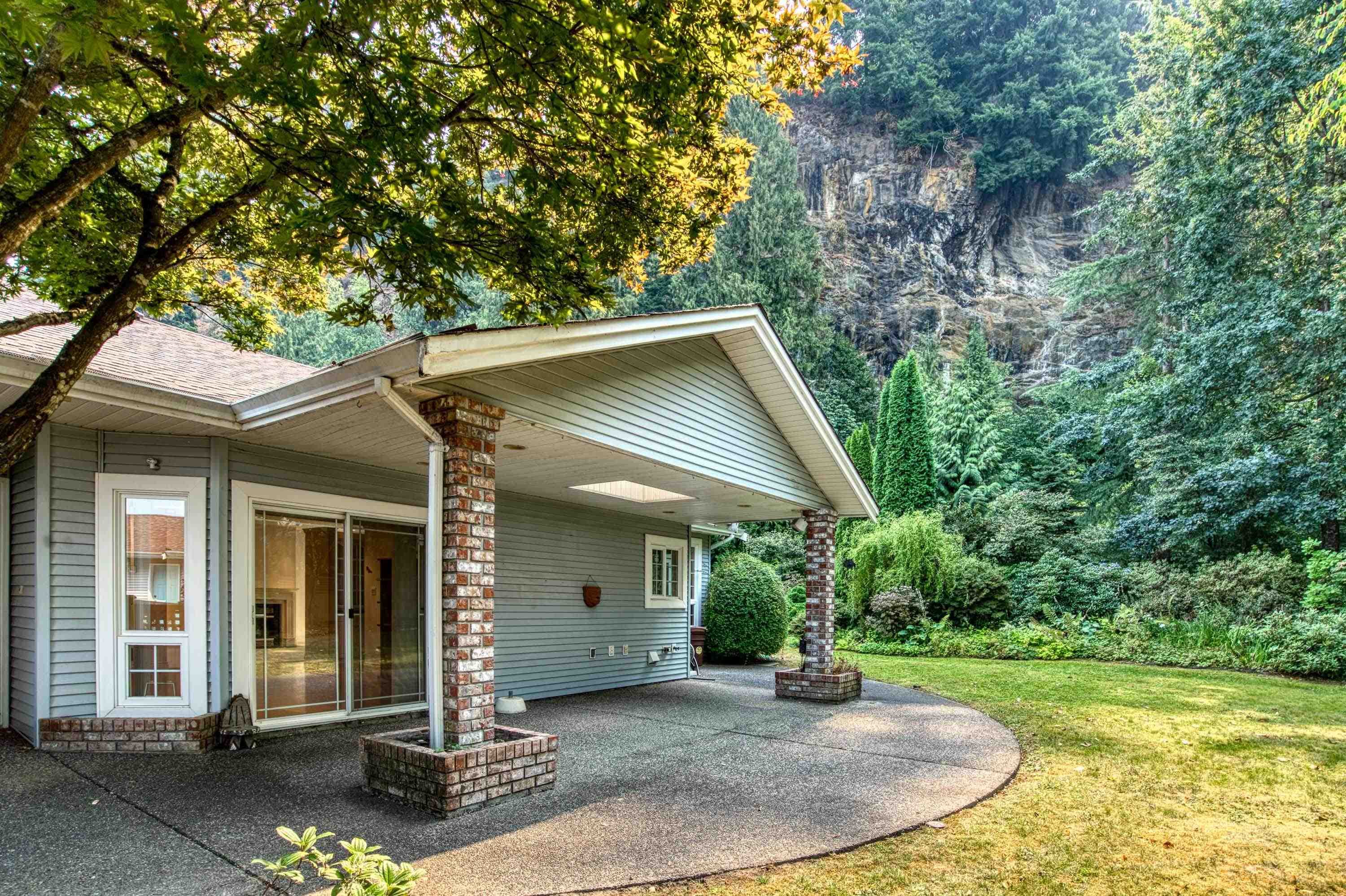 200 - 6001 Promontory Road, Sardis, V2R 3E3 — photo 4