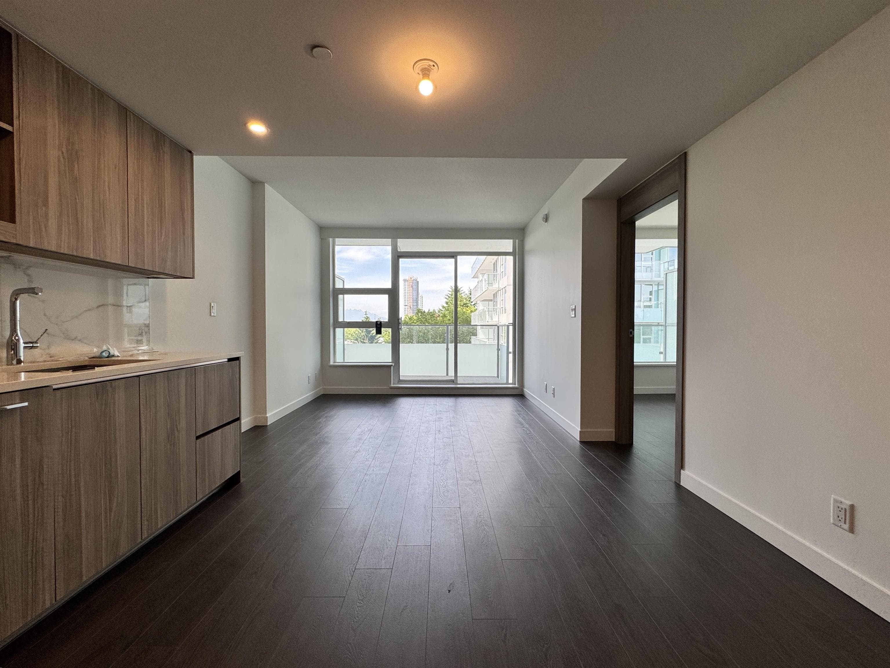 701 - 13768 100 Avenue, Surrey, V3T 0V2 — photo 5