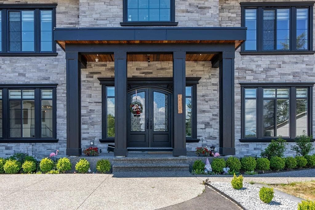 14120 Sunridge Place, Surrey, V3W 6B1 — photo 3