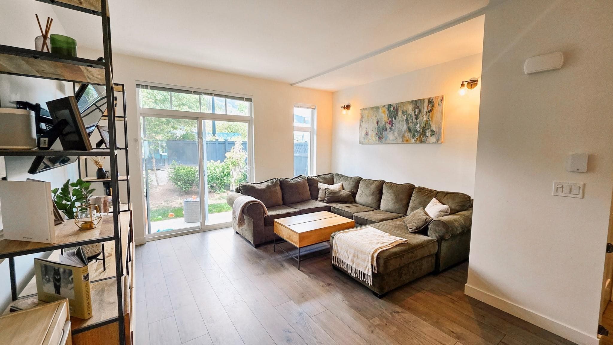 3565 - 135 Baycrest Avenue, Coquitlam, V3B 2W7 — photo 2