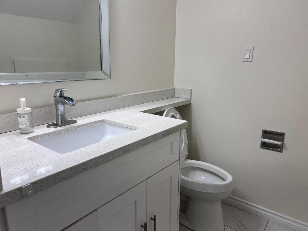 8580 Dakota Place, Richmond, V7C 4Y6 — photo 3