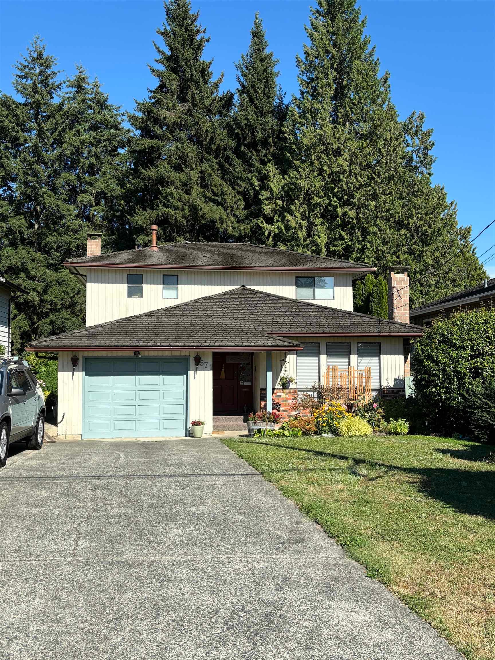 571 Berry Street, Coquitlam