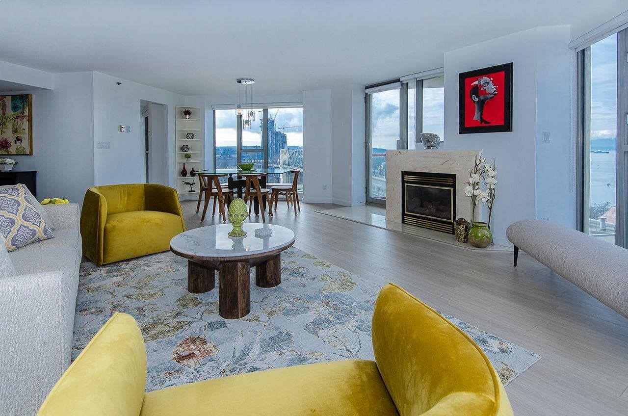 1305 - 1000 Beach Avenue, Vancouver, V6E 4M2 — photo 2