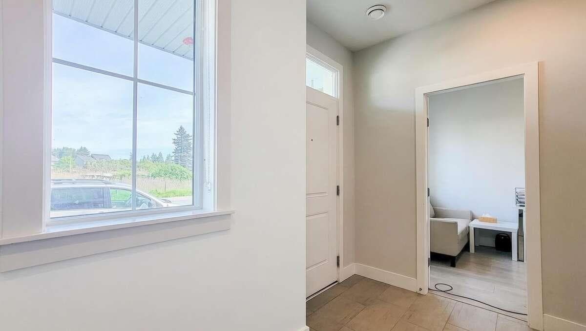 44486 Sherry Drive, Chilliwack, V2R 0R6 — photo 5
