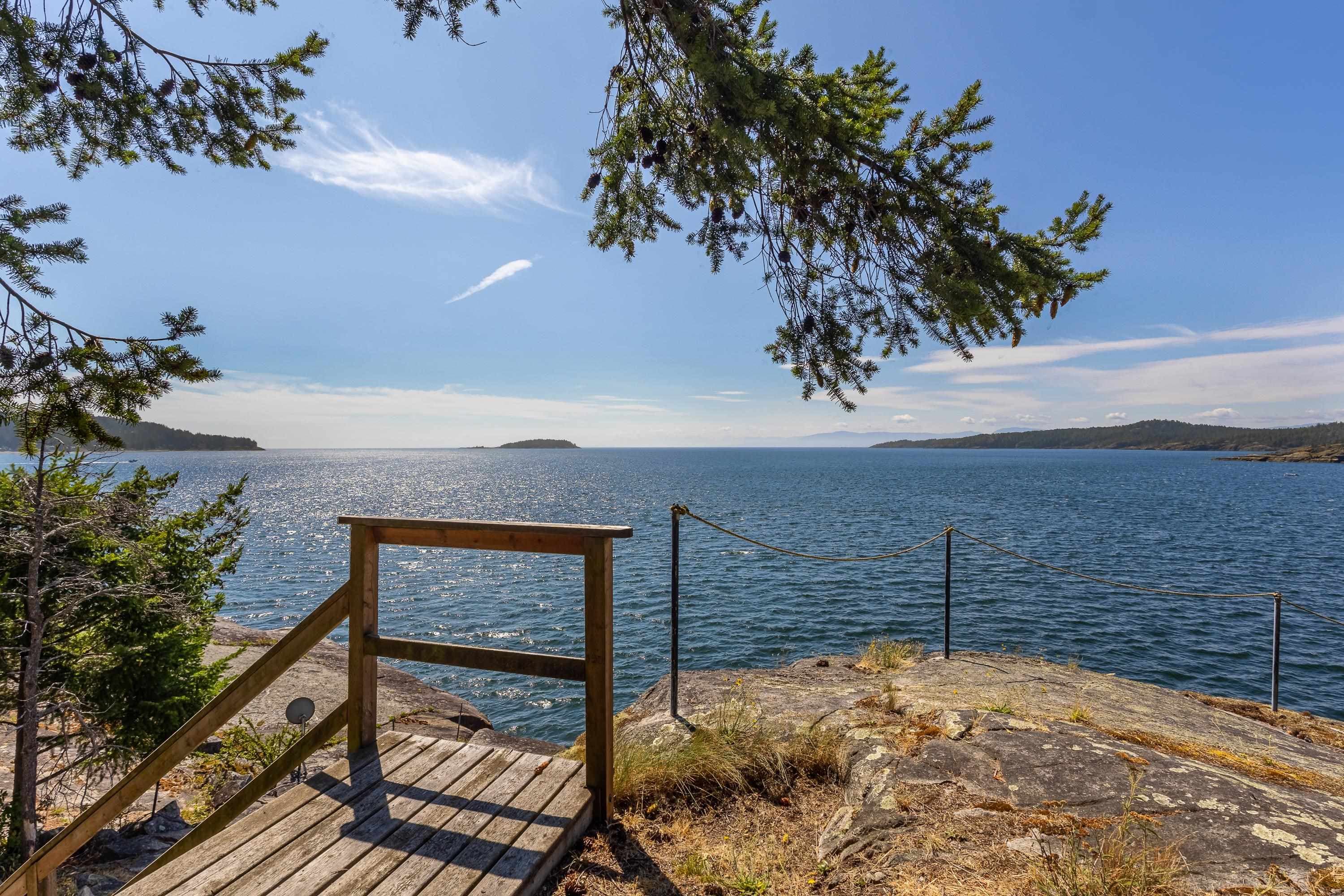 LOT 16 Taylor Crescent, Halfmoon Bay, V7Z 1B5 — photo 1