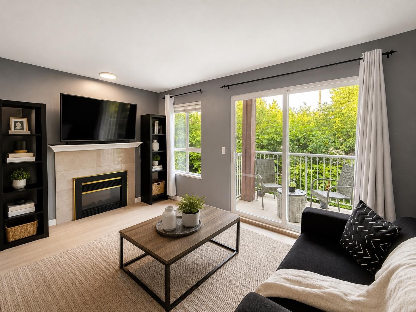 208 - 5355 Boundary Road, Vancouver, V5R 6G2 — photo 1