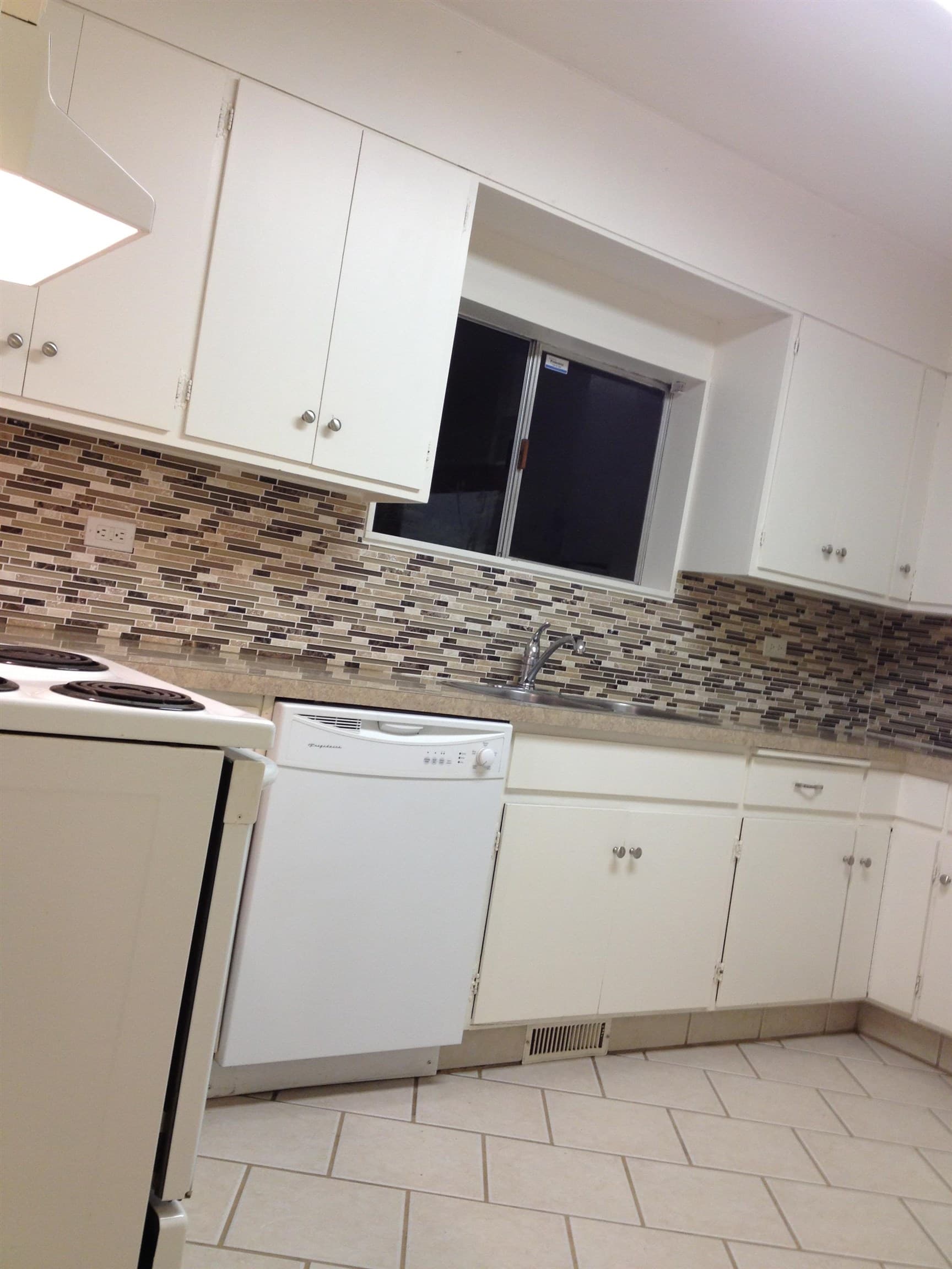45872 Yates Avenue, Chilliwack, V2P 3H1 — photo 2