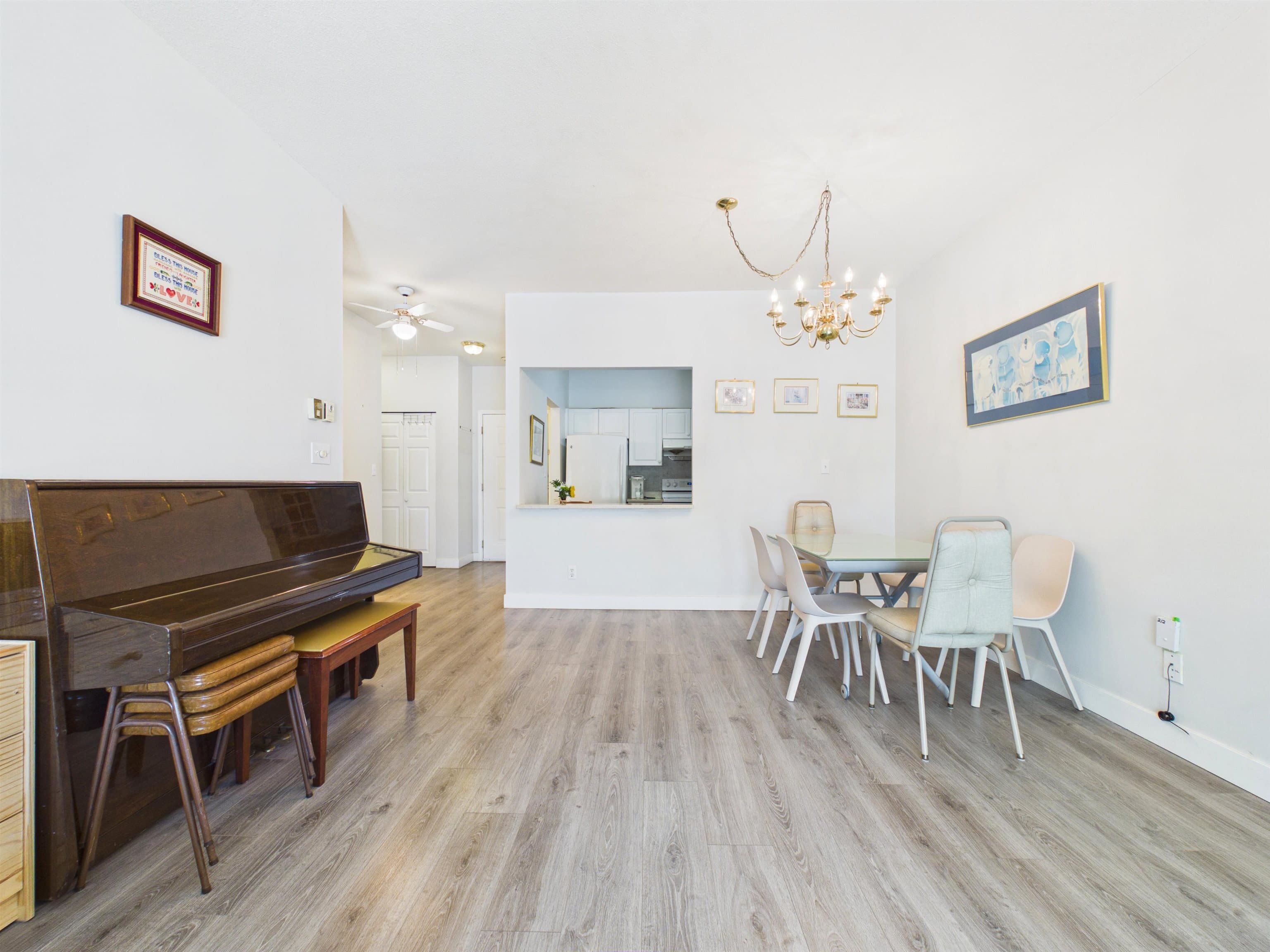 212 - 4738 53 Street, Delta, V4K 2Z1 — photo 4