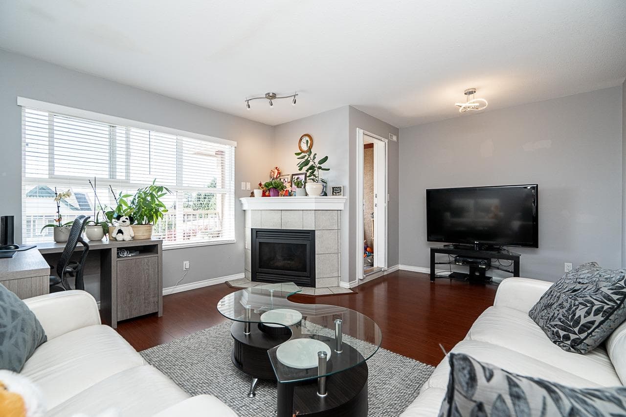 2 - 1130 Hachey Avenue, Coquitlam, V3K 2H4 — photo 5