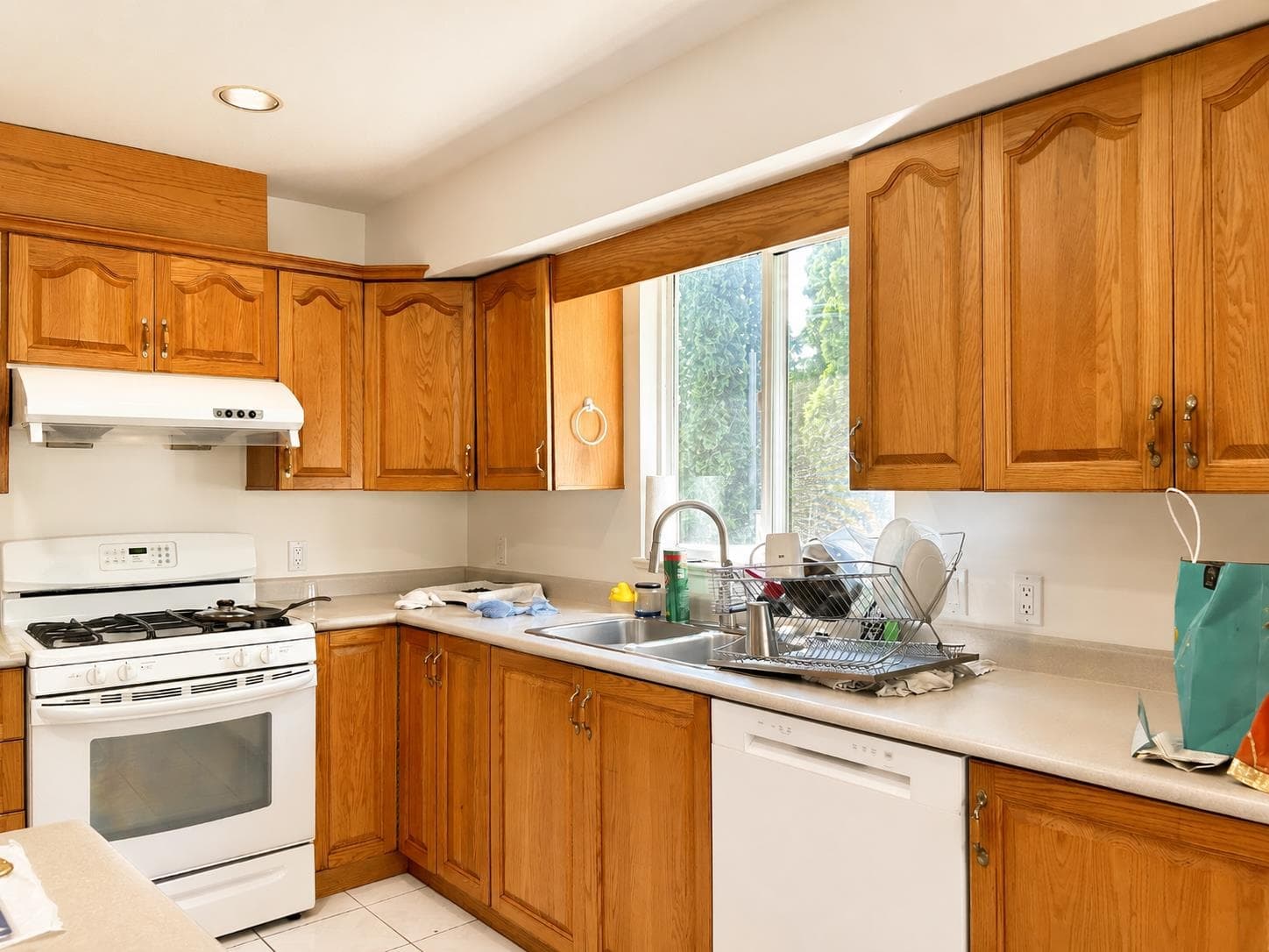 8200 Nechako Drive, Delta, V4C 3X3 — photo 4