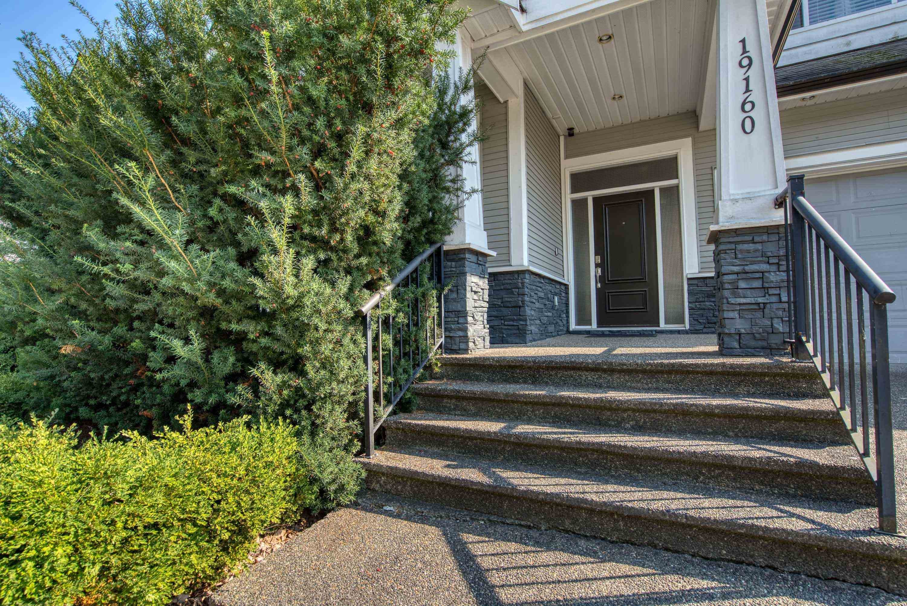 19160 69 Avenue, Surrey, V4N 0A4 — photo 3