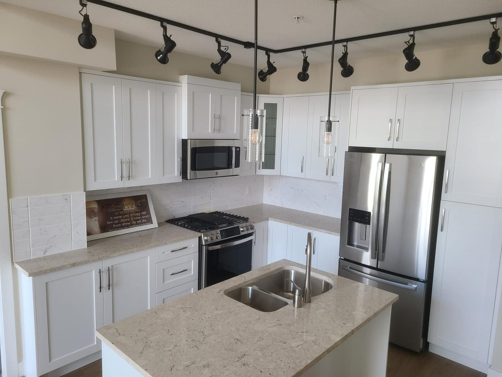 521 - 11077 Ravine Road, Surrey, V3T 0R7 — photo 5