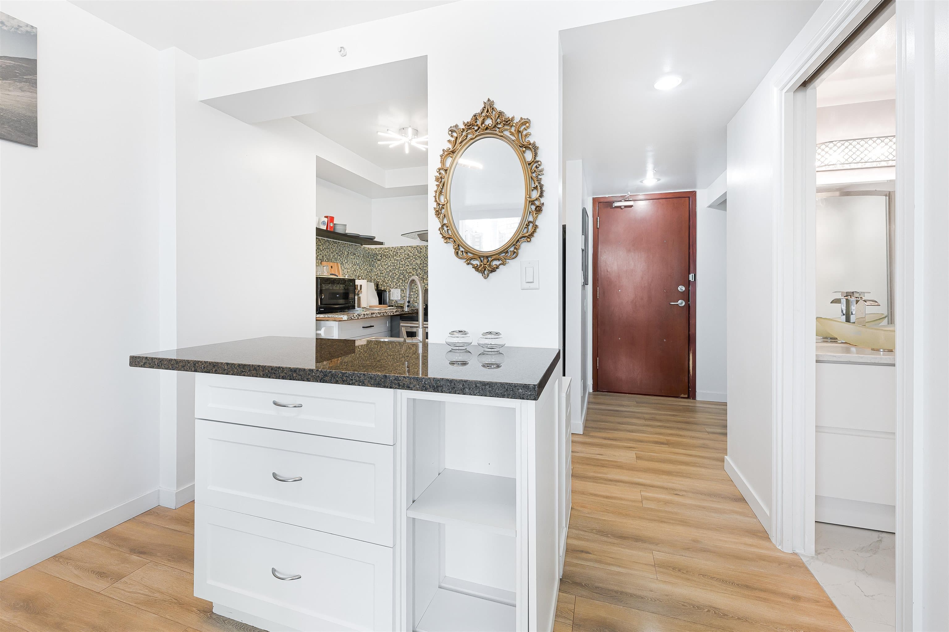 1406 - 1050 Burrard, Vancouver, V6Z 2S3 — photo 5