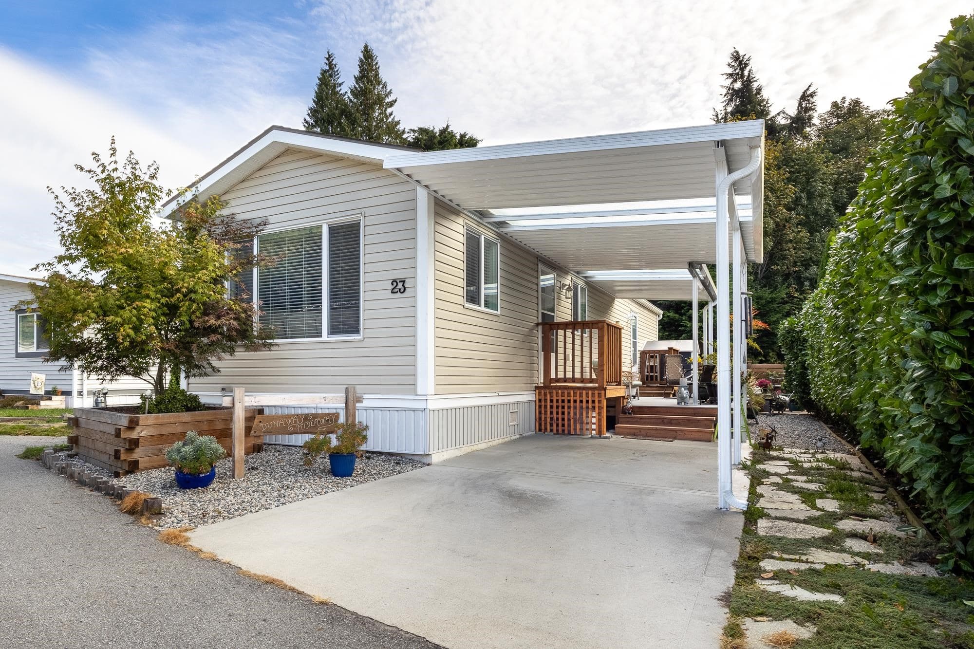 23 - 4496 Sunshine Coast Highway, Sechelt, V7Z 0C3 — photo 1