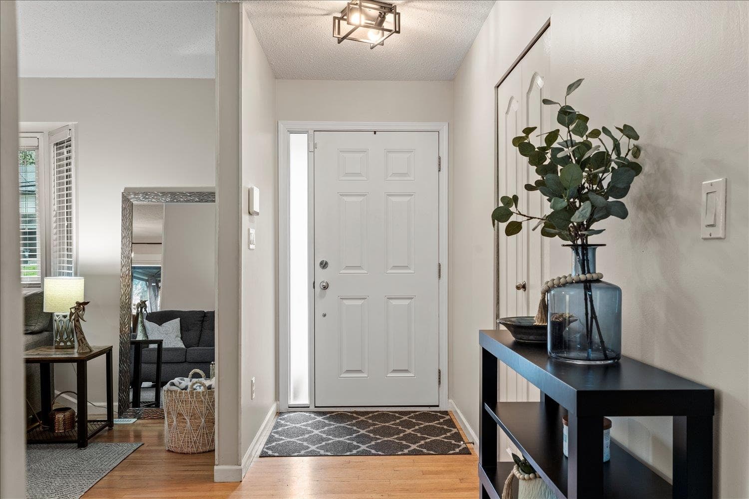 3712 Old Clayburn Road, Abbotsford, V3G 1H6 — photo 4