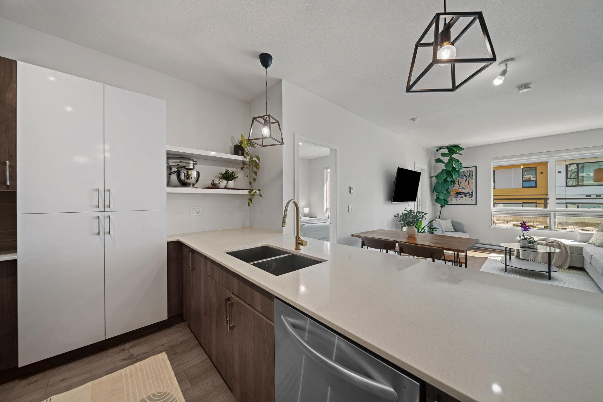 405 - 630 Como Lake Avenue, Coquitlam, V3J 0E4 — photo 3
