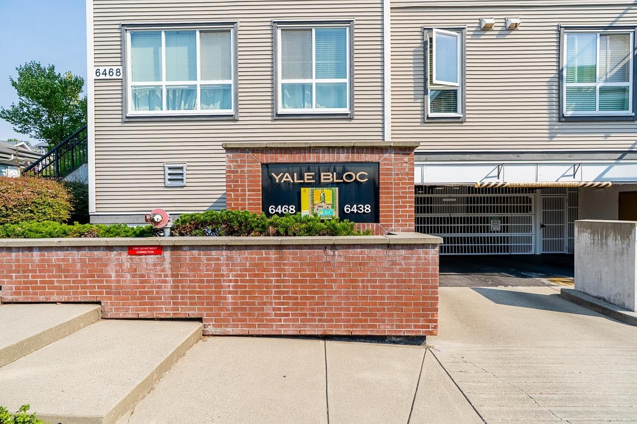 302 - 6468 195a Street, Surrey, V4N 6R6 — photo 4