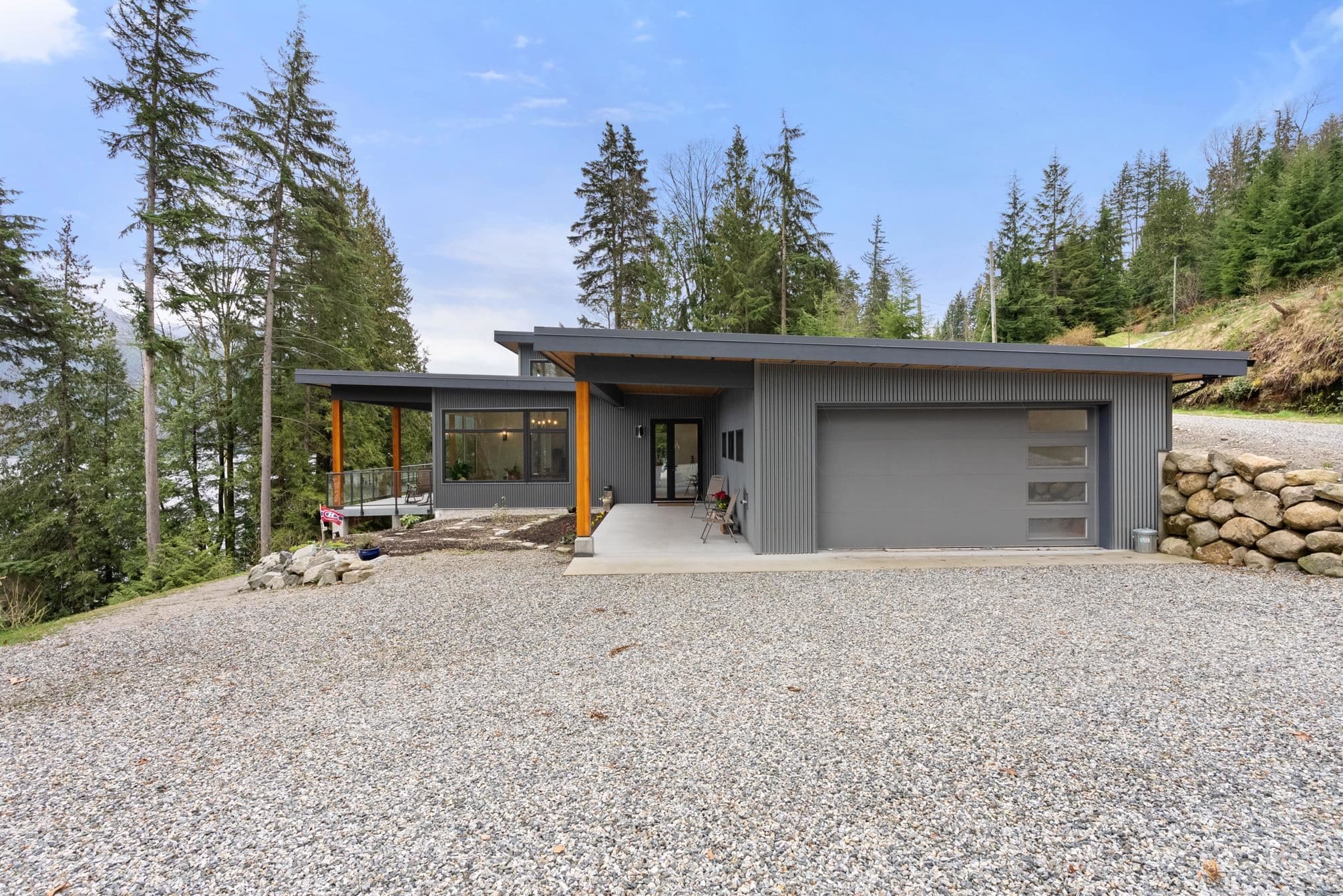 103 Witherby Road, Gibsons, V0N 1V6 — photo 3