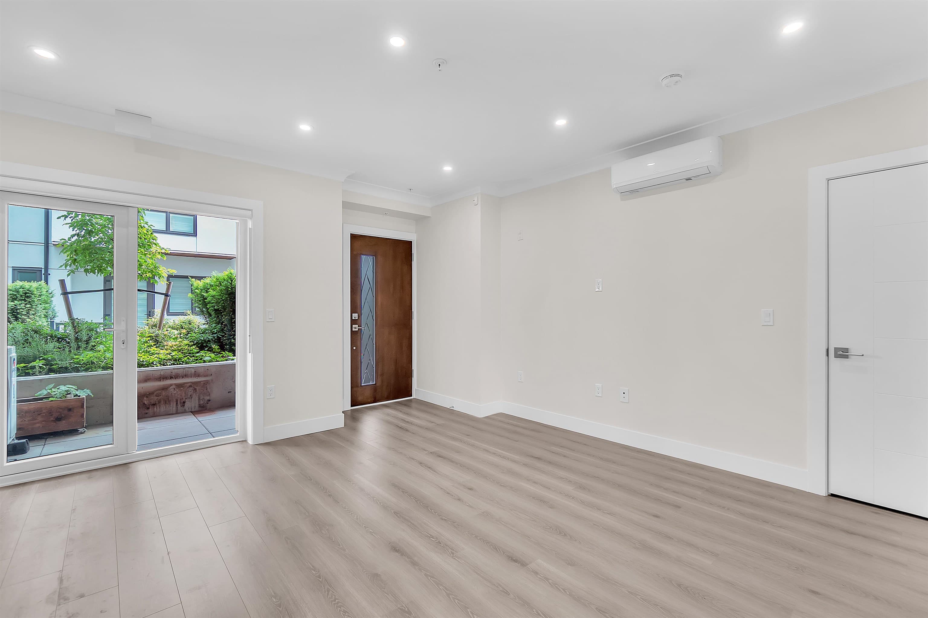 8327 French Street, Vancouver, V6P 0L7 — photo 4