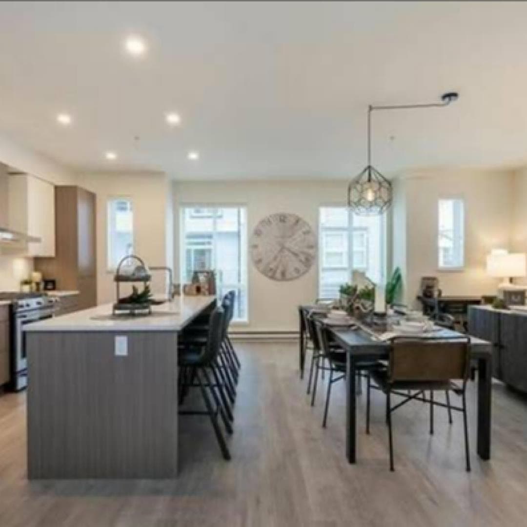 17 - 7947 209 Street, Langley