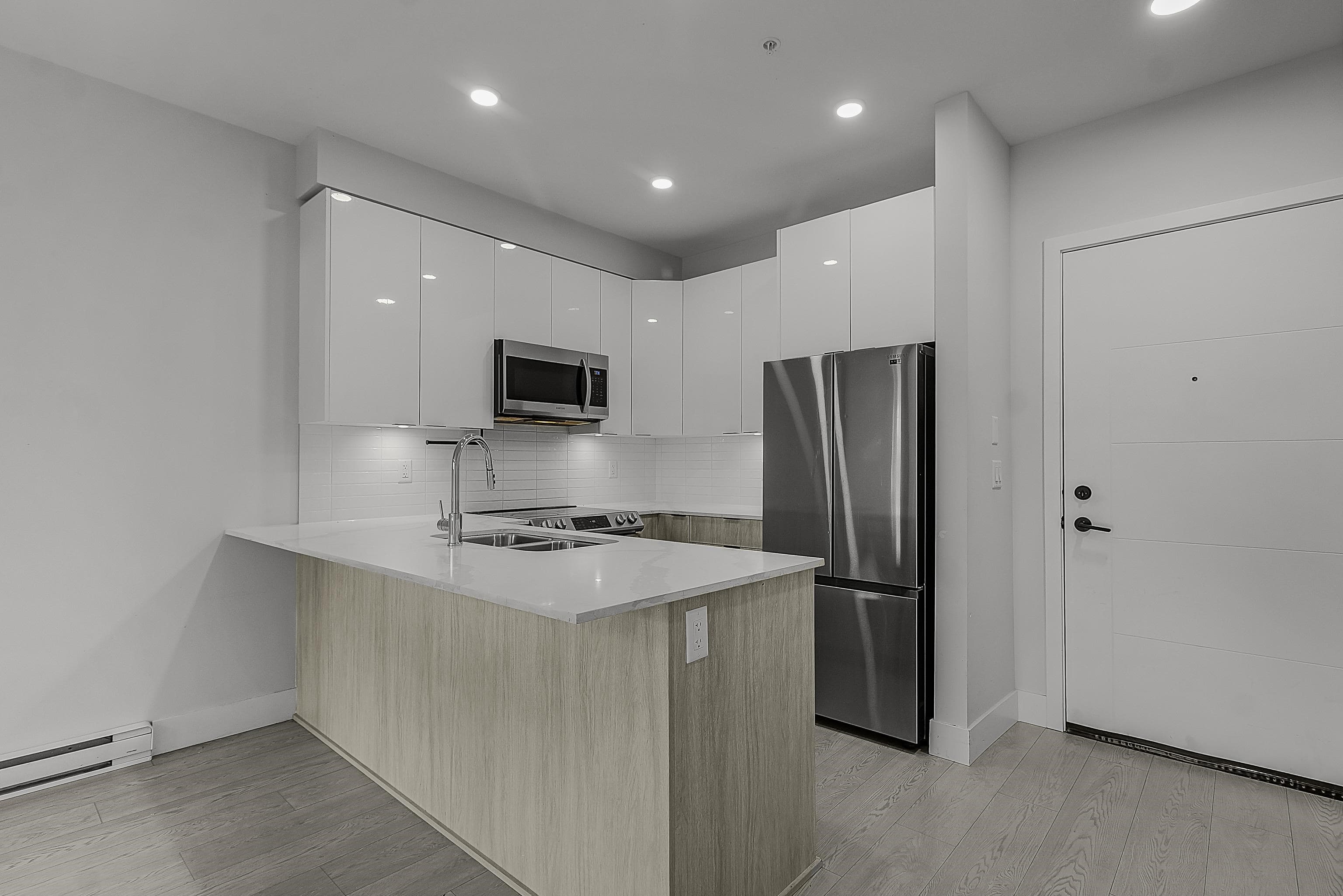 110 - 5486 199a Street, Langley, V3A 0N6 — photo 5