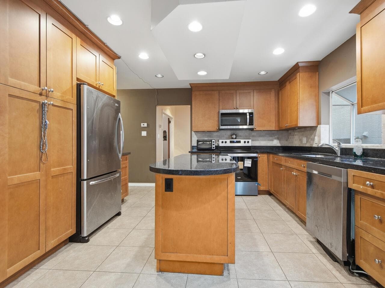 4154 Mcgill Street, Burnaby, V5C 1M8 — photo 5