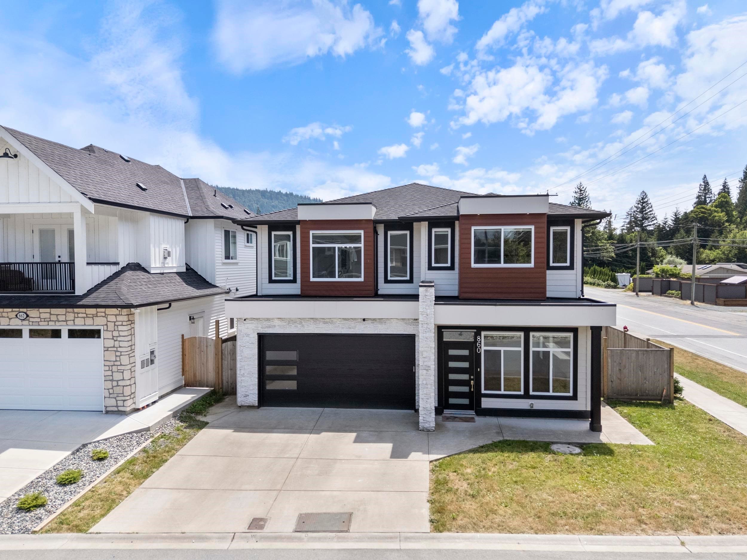 860 Willow Place, Harrison Hot Springs