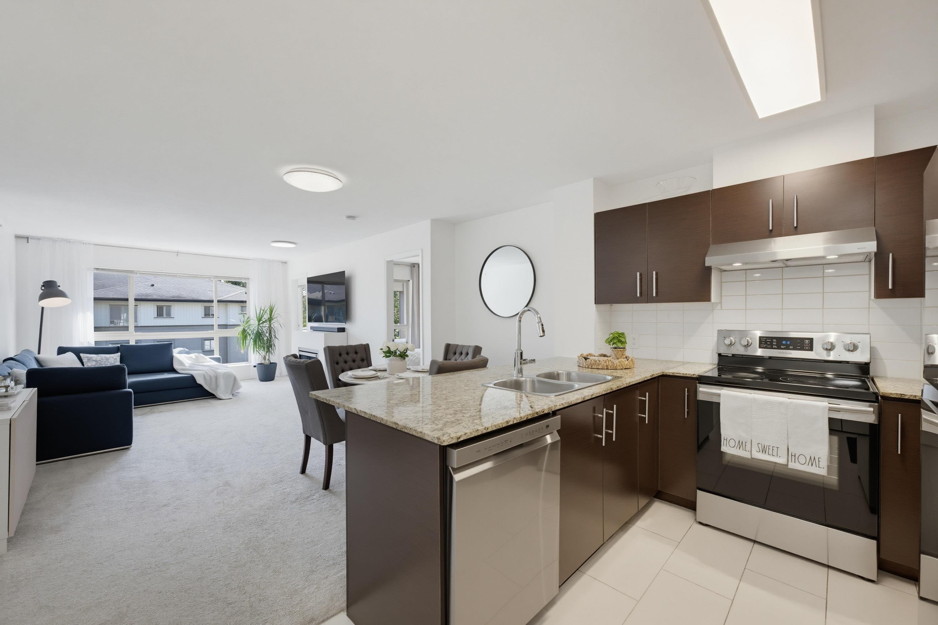 412 - 11665 Haney Bypass, Maple Ridge, V2X 8W9 — photo 2